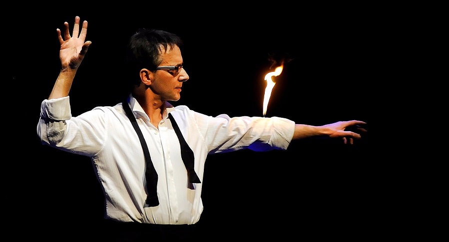 León vive la magia, más necesaria ahora que nunca